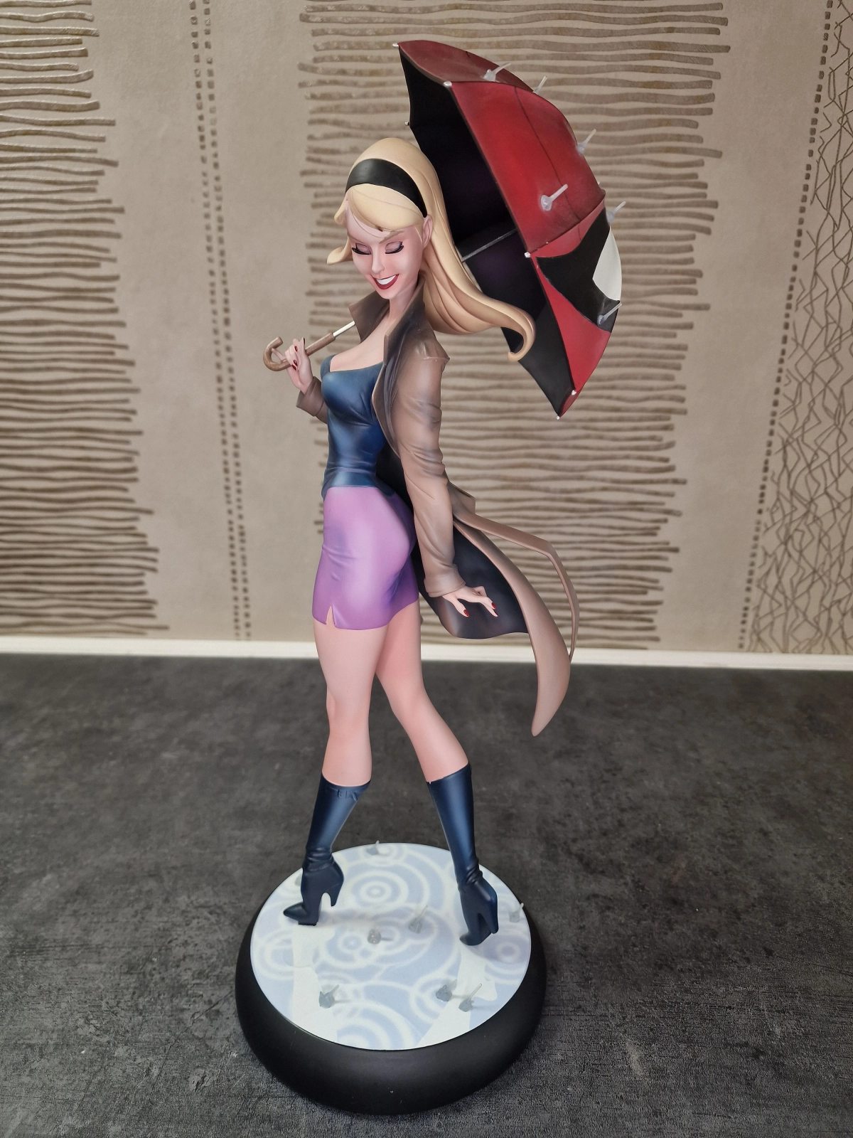 Statue Comiquette Gwen Stacy par J. Scott Campbell
