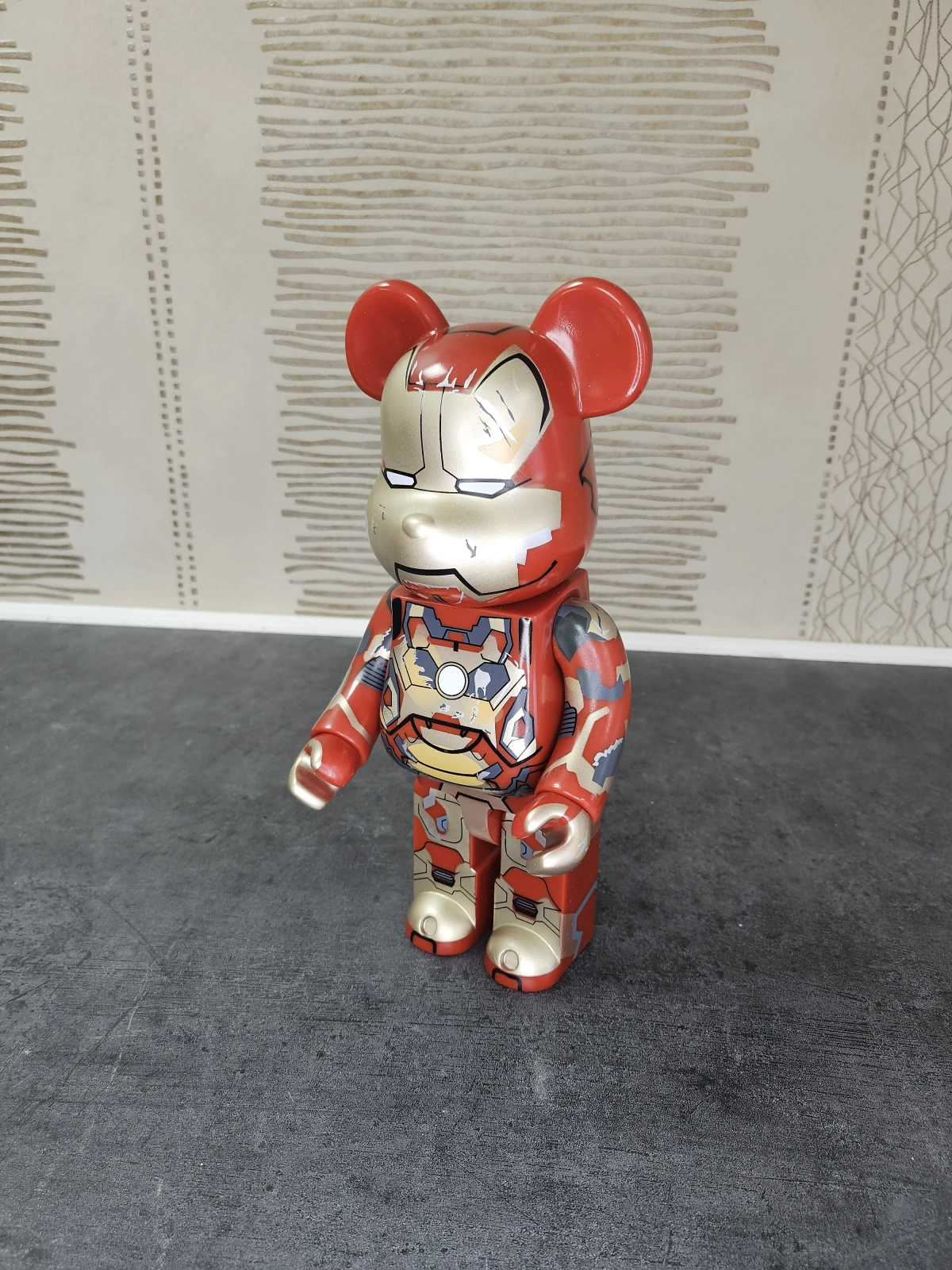 Bearbrick IronMan 400% - 28cm - Image 1